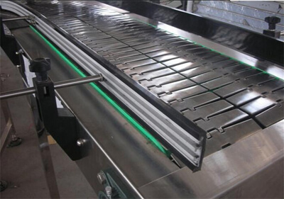 青島鏈板輸送機(jī)